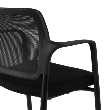 chaise visiteur noir avec bras maille accoudoirs fixes 5