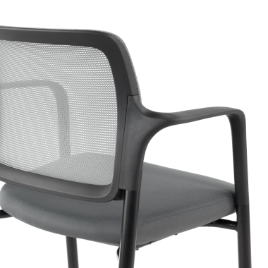 chaise visiteur gris avec bras maille accoudoirs fixes 5