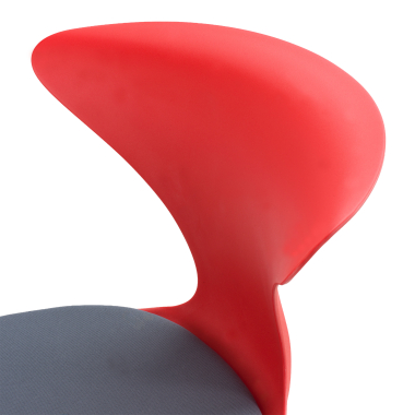 chaise avec tablette rouge avec une palette d ecriture roulettes plastique sans accoudoirs 5
