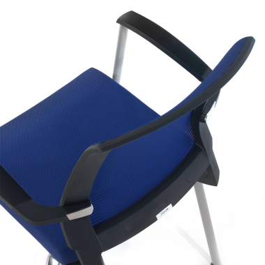 chaise visiteur bleu adam maille accoudoirs fixes 4