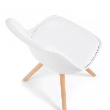 chaise scandinave blanc chaise pieds en bois plastique sans accoudoirs 4