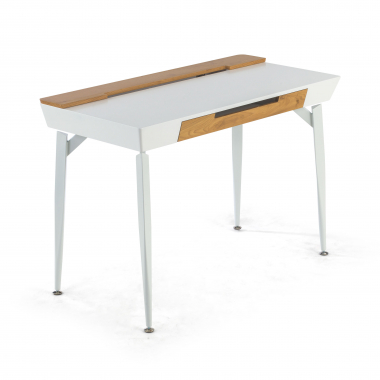 Table Informatique en bois Goteborg, design scandinave