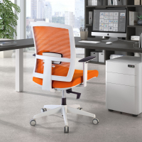 Chaise de bureau ergonomique Akira white, mécanisme synchronisé