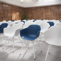 Chaise de Conférence Alice, 4 pieds, design enveloppant